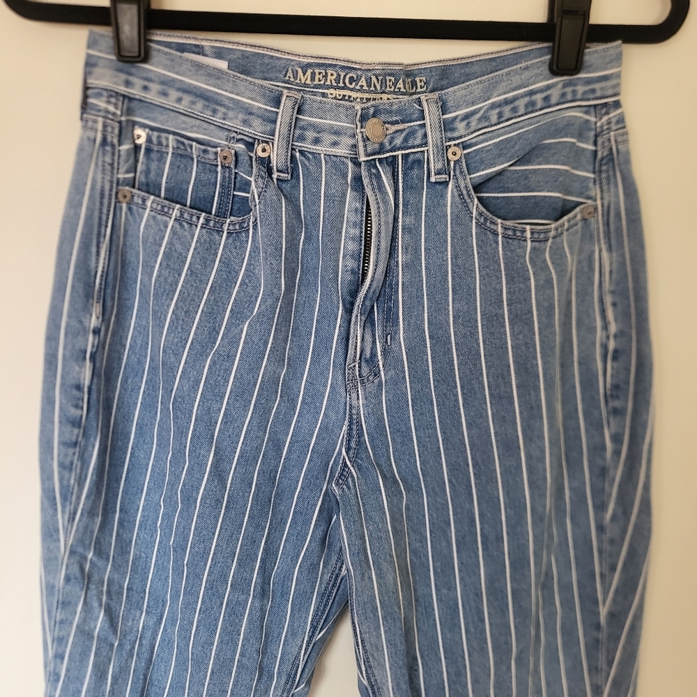 American Eagle Mom Jeans Pin Stripe Conductor 100% Denim High Rise 6 Women - Picture 3 of 10